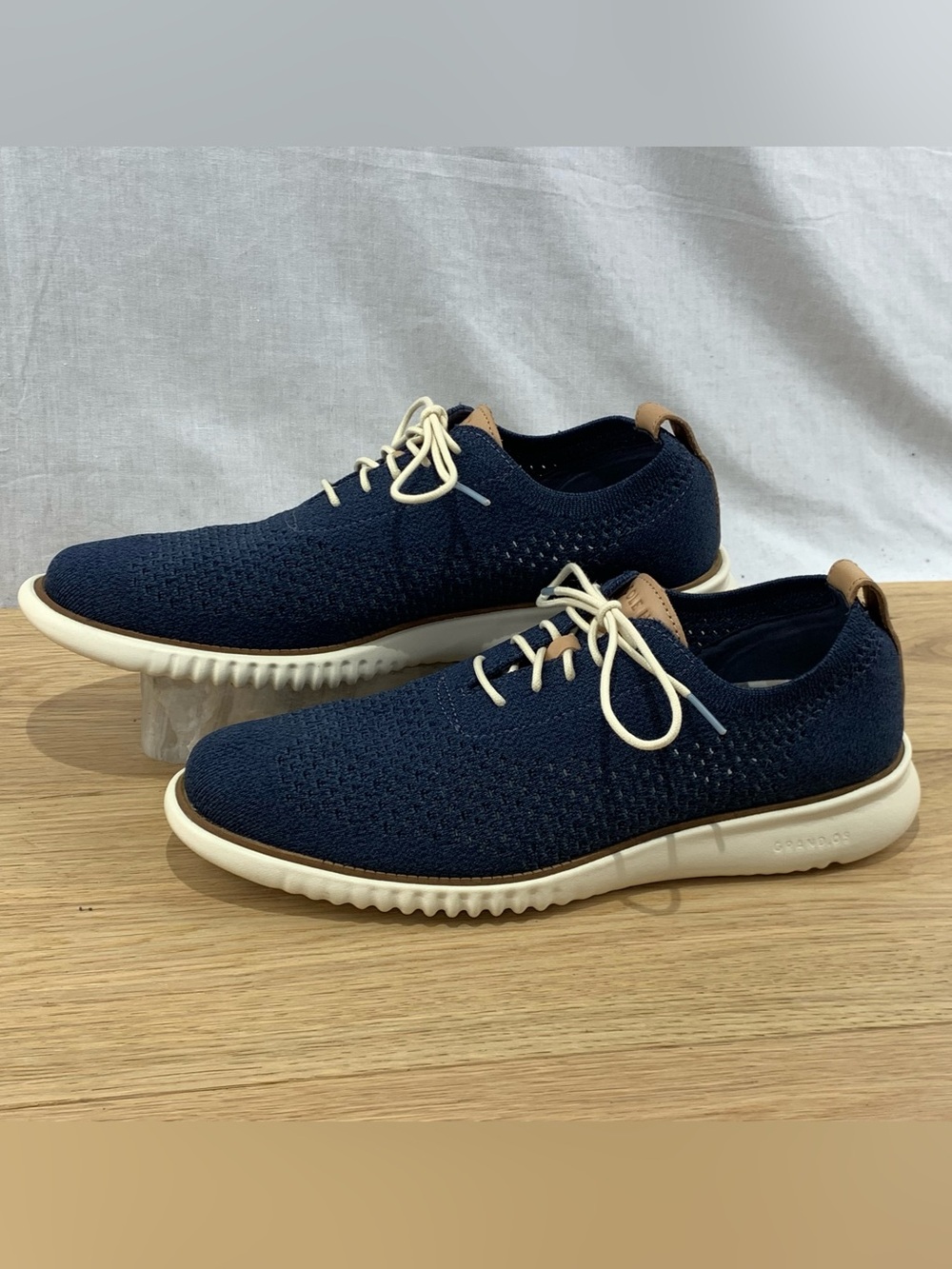 COLE HAAN ZeroGrand Men’s Size 9.5 M Stitchlite Navy Blue Wingtip Oxford Shoes